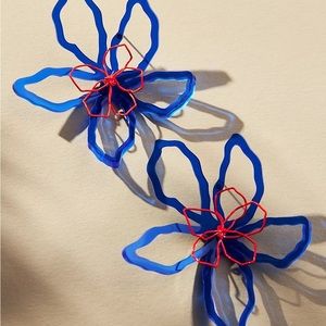 NWT Summer Flower Earrings from Anthropologie in Navy